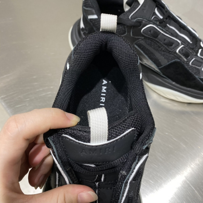 AM1R1 Sneakers