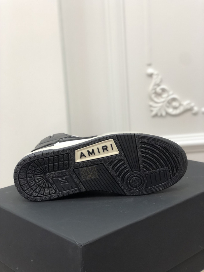 AM1R1 Skel high top