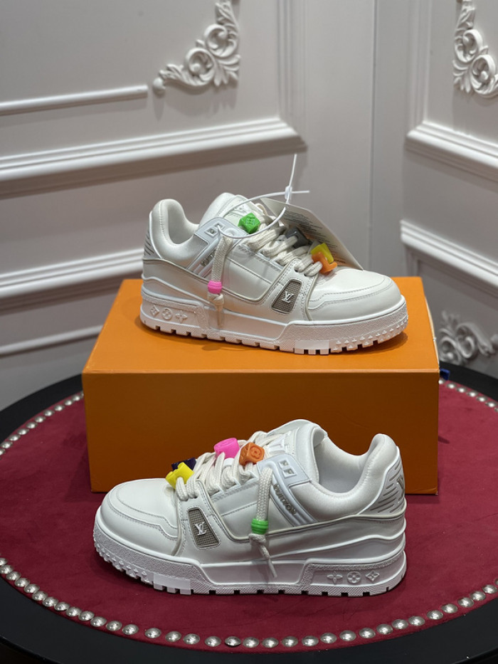 D00G7 Lou1su1tt SNEAKER LOW
