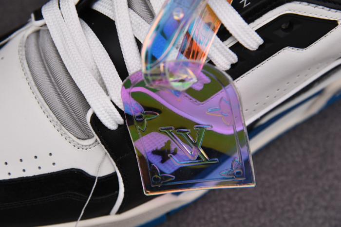 D00G7 Lou1su1tt SNEAKER LOW