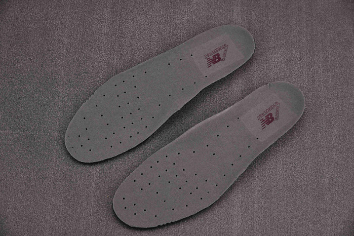 N3W BLANCE SNEAKER