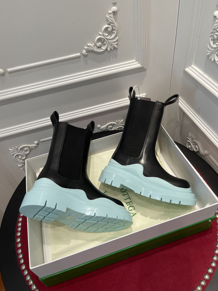bo*te*ga Ve*ne*ta boots