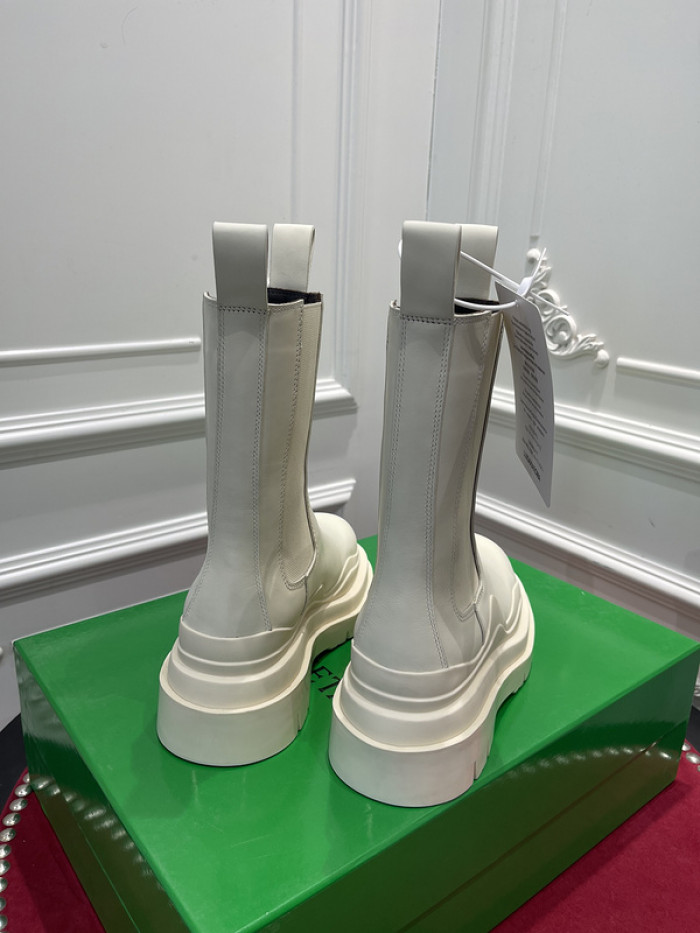 bo*te*ga Ve*ne*ta boots