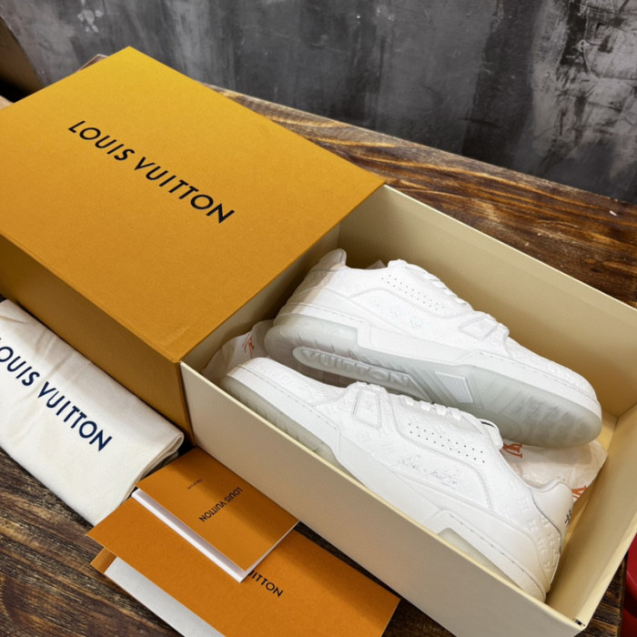 D00G7 Lou1su1tt SNEAKER LOW