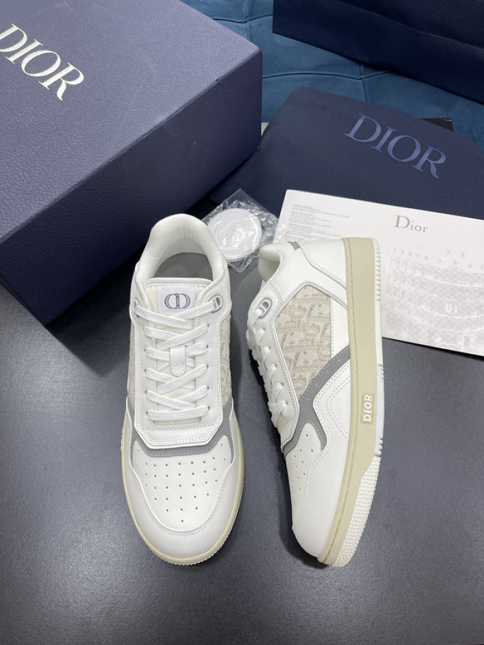 D10R B27 Sneaker
