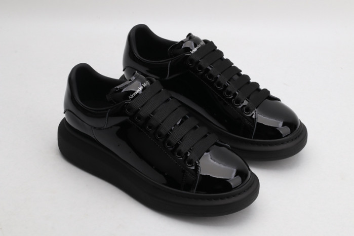 MQ Sneakers