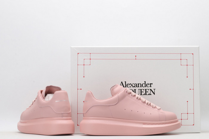 MQ Sneakers