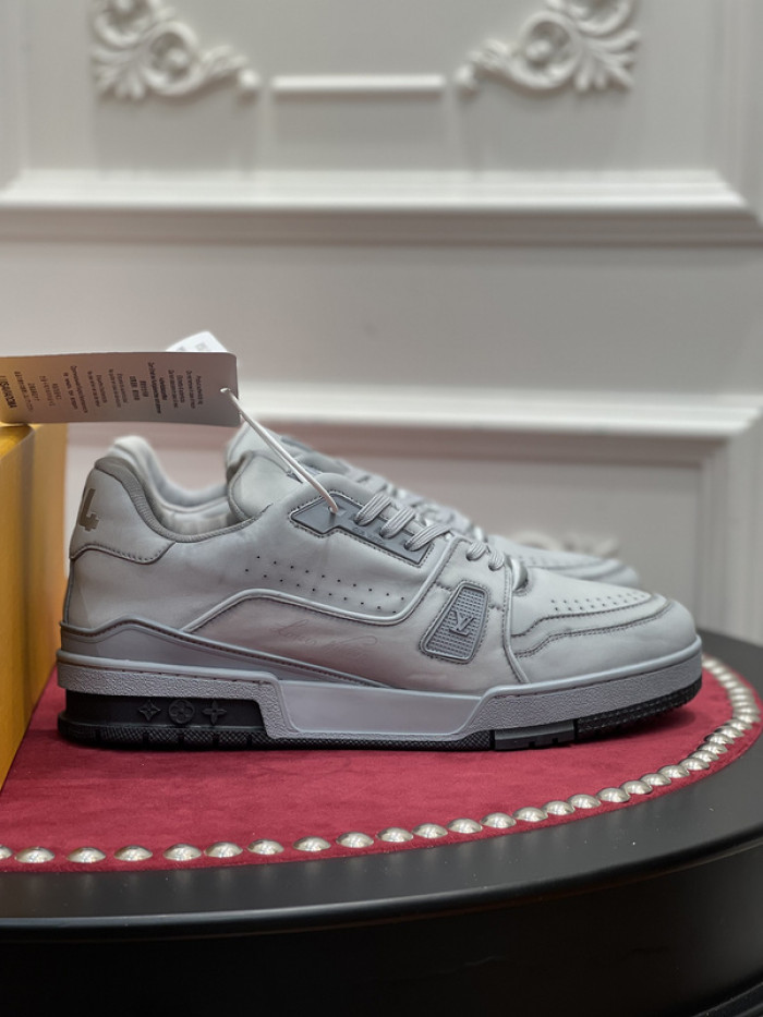 D00G7 Lou1su1tt SNEAKER LOW