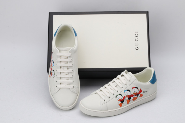 Gu66 Ace Embroidered Low-Top Sneaker