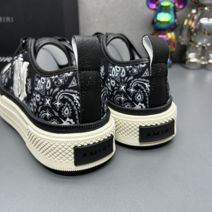 AM1R1 Skel Top Low