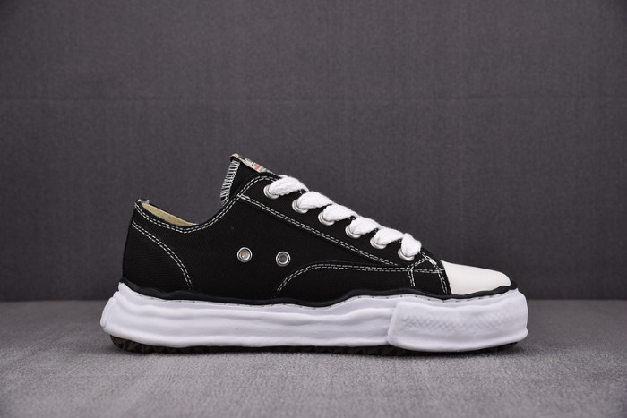 MAISON MIHARA YASUHIRO SNEAKER