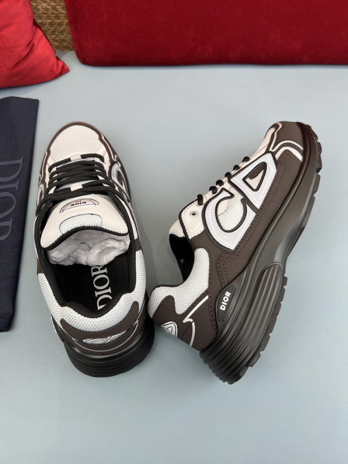 D10R B30 SNEAKER