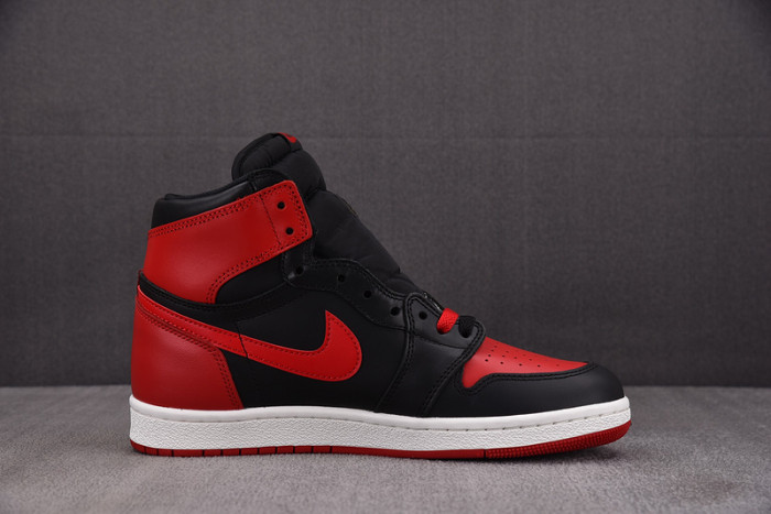 Air Jordan 1 Retro High 