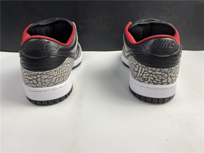 nike dunk sb low S*p*e black cement (2002) 304292-131