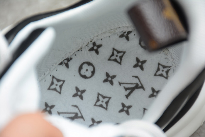 lou1su1tt Archlight Sneaker