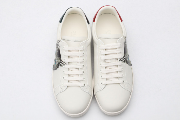 Gu66 Ace Embroidered Low-Top Sneaker