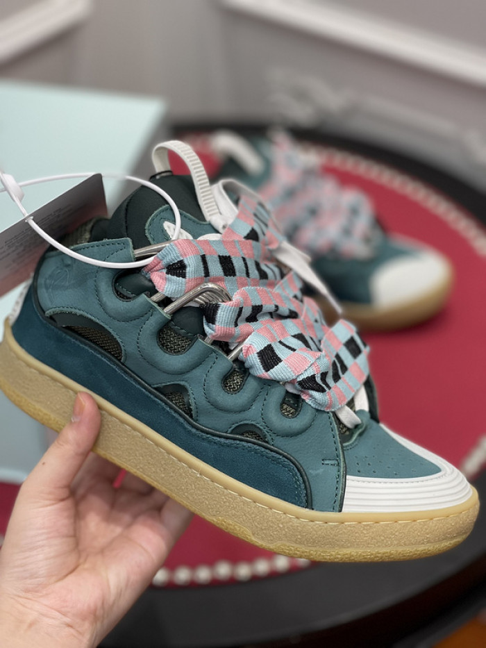 LANEVN Sneakers