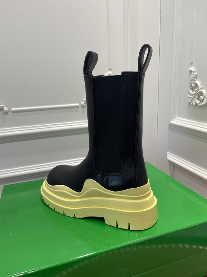 bo*te*ga Ve*ne*ta boots