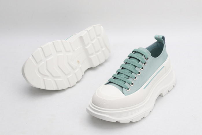 MQ Sneakers