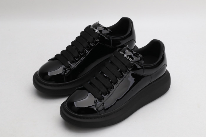 MQ Sneakers