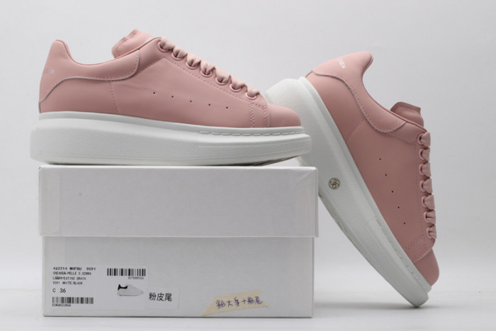 MQ Sneakers