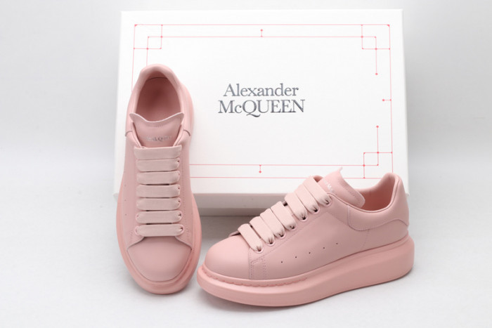 MQ Sneakers