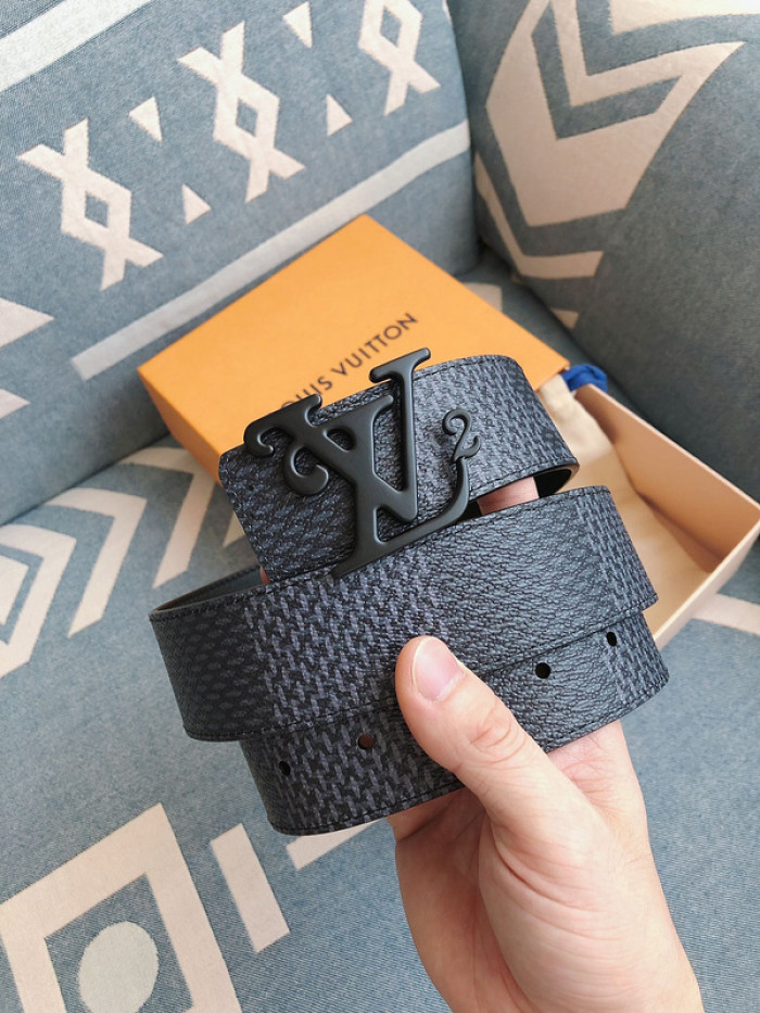 Lou1su1tt BELT
