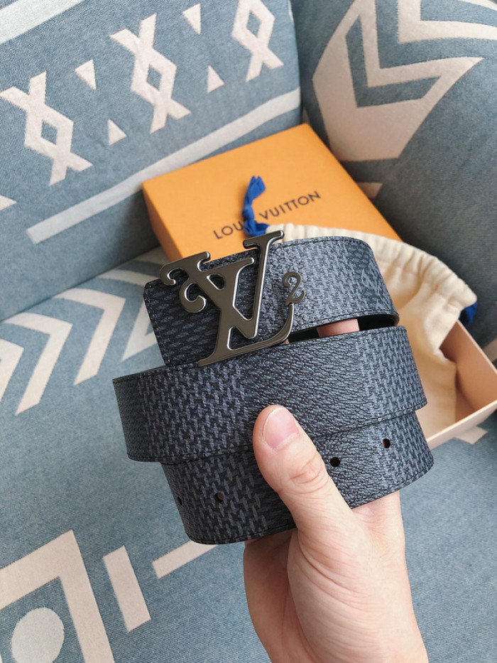 Lou1su1tt BELT