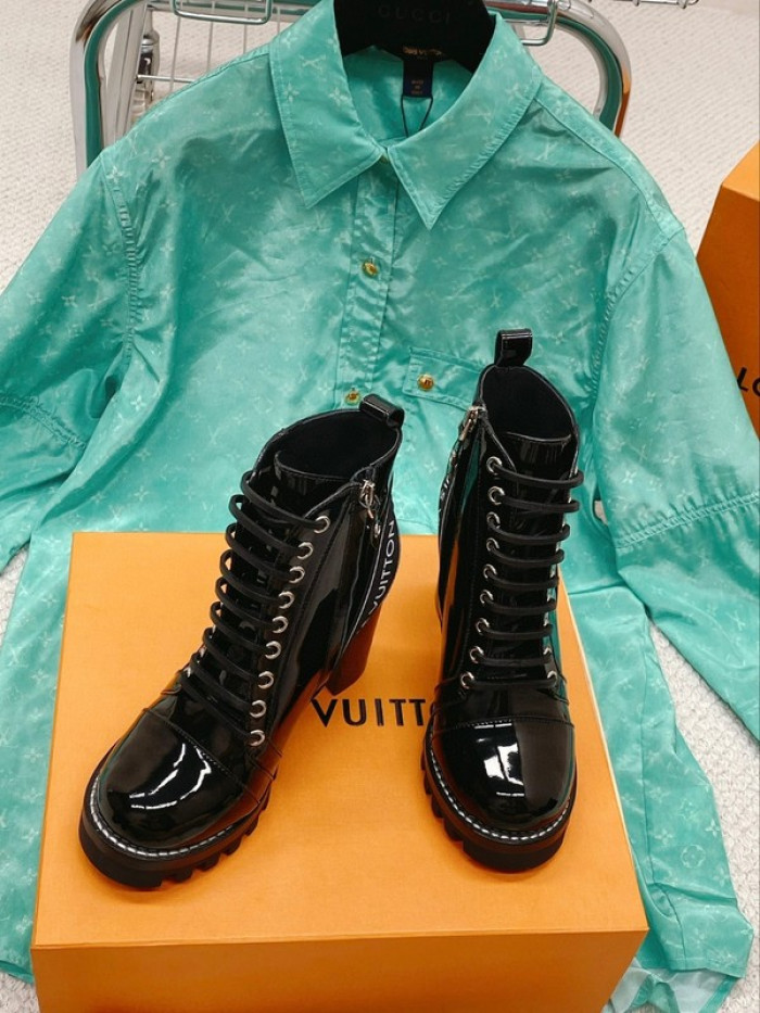 lou1su1tt Boots