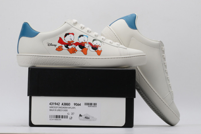 Gu66 Ace Embroidered Low-Top Sneaker