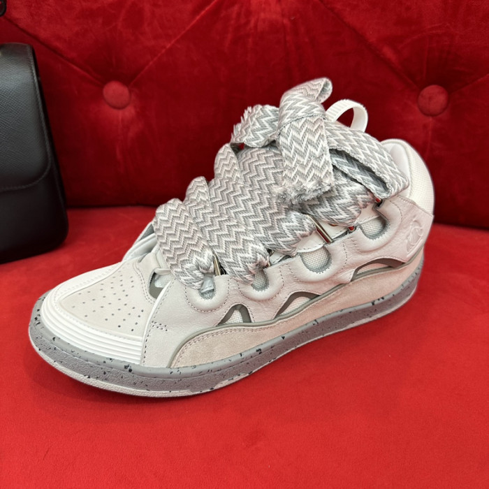LANEVN Sneakers
