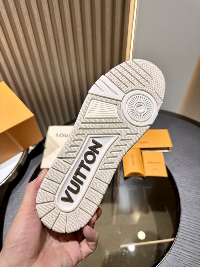 D00G7 Lou1su1tt SNEAKER LOW