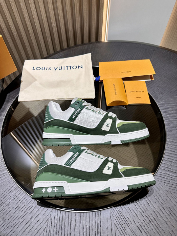 D00G7 Lou1su1tt SNEAKER LOW