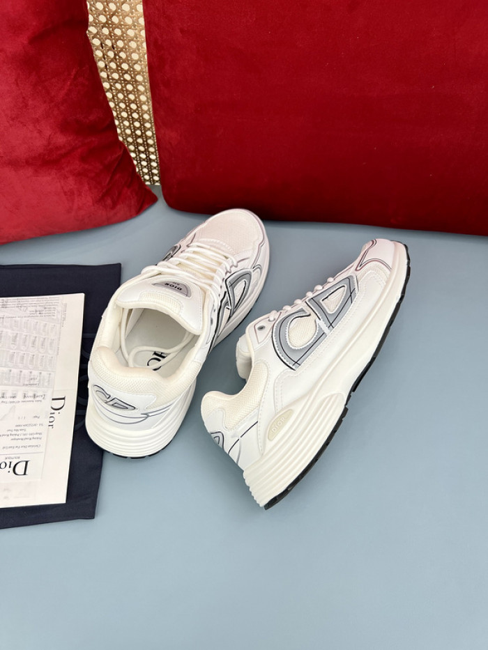 D10R B30 SNEAKER