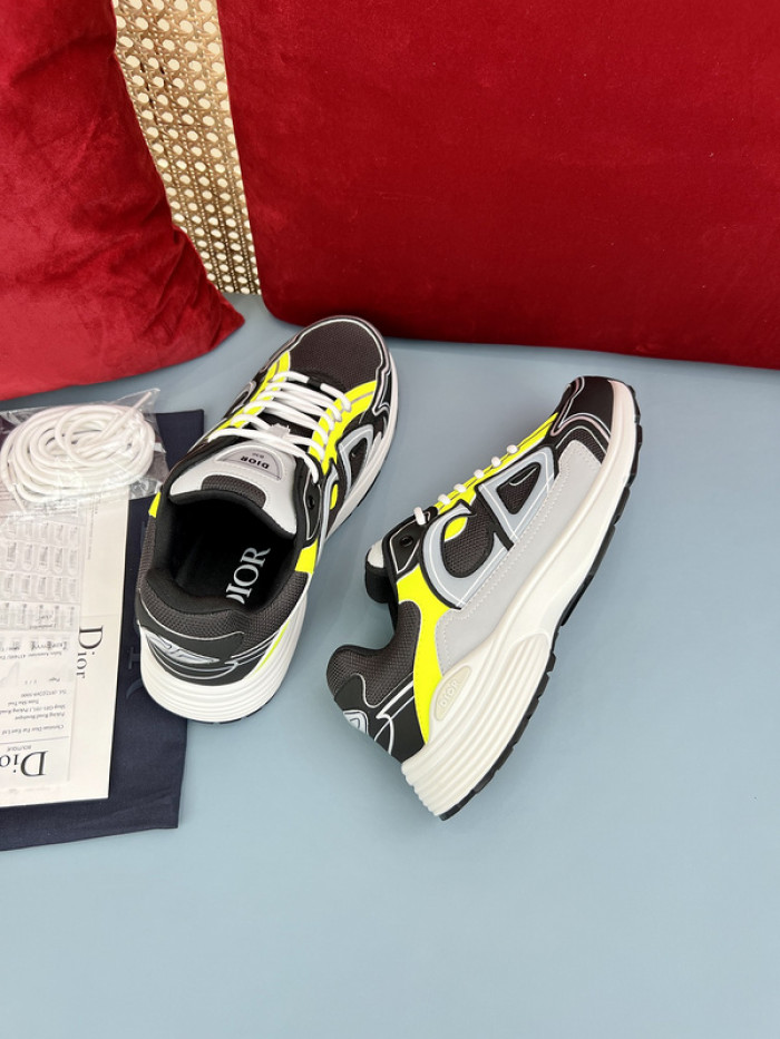 D10R B30 SNEAKER