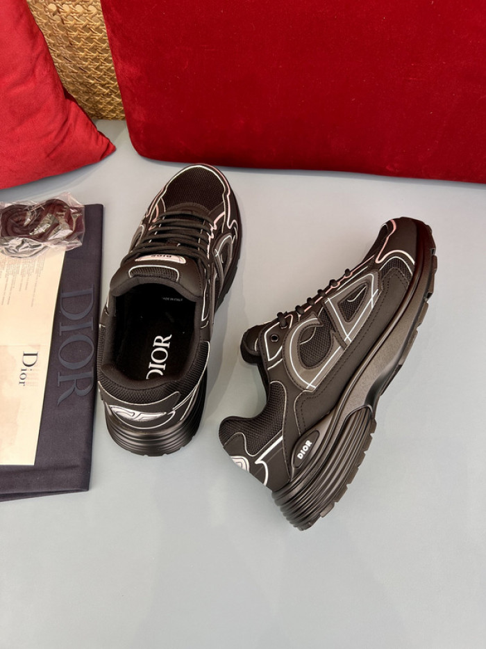 D10R B30 SNEAKER