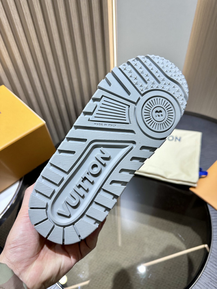 Lou1su1tt SNEAKER LOW