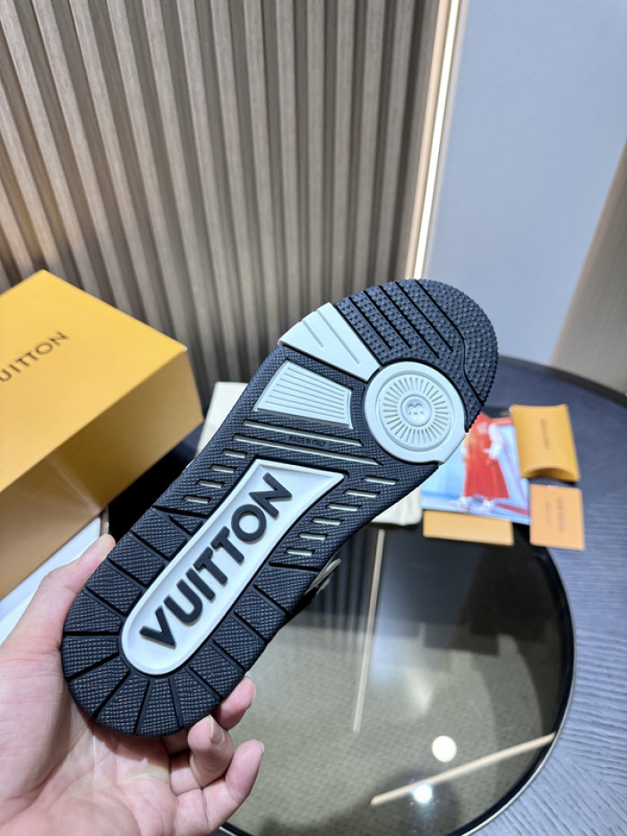 Lou1su1tt Trainer Sneaker