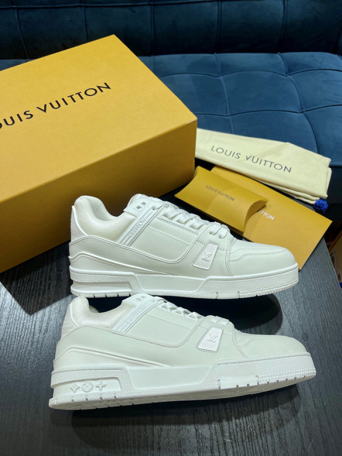 D00G7 Lou1su1tt SNEAKER LOW