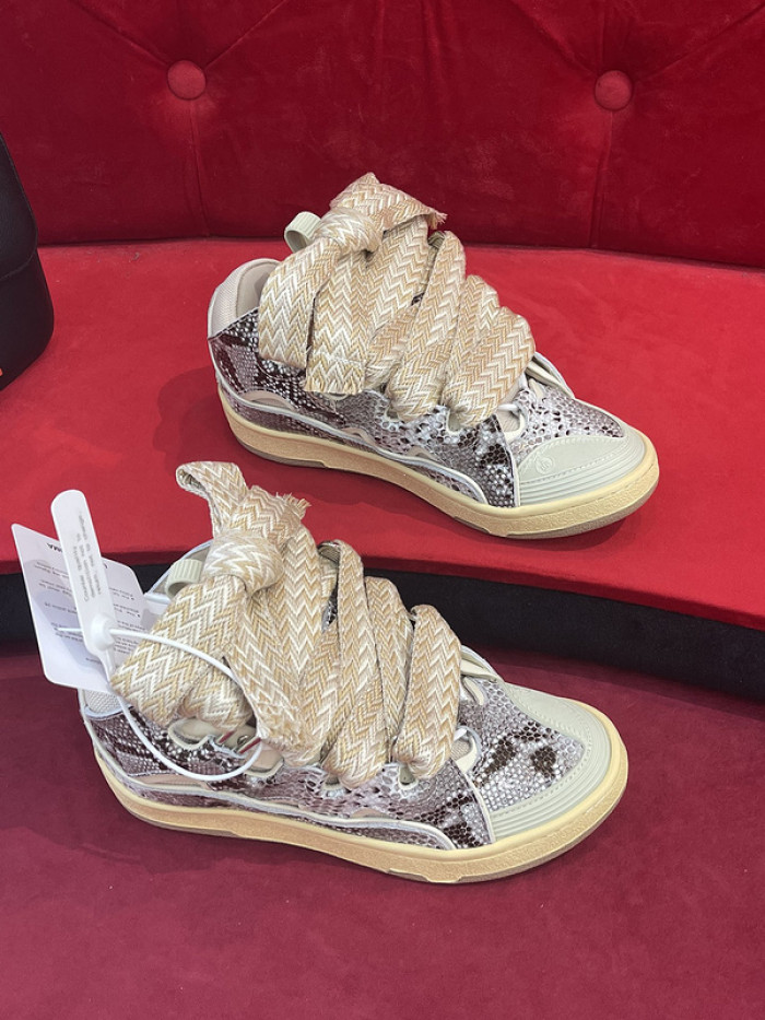 LANEVN Sneakers