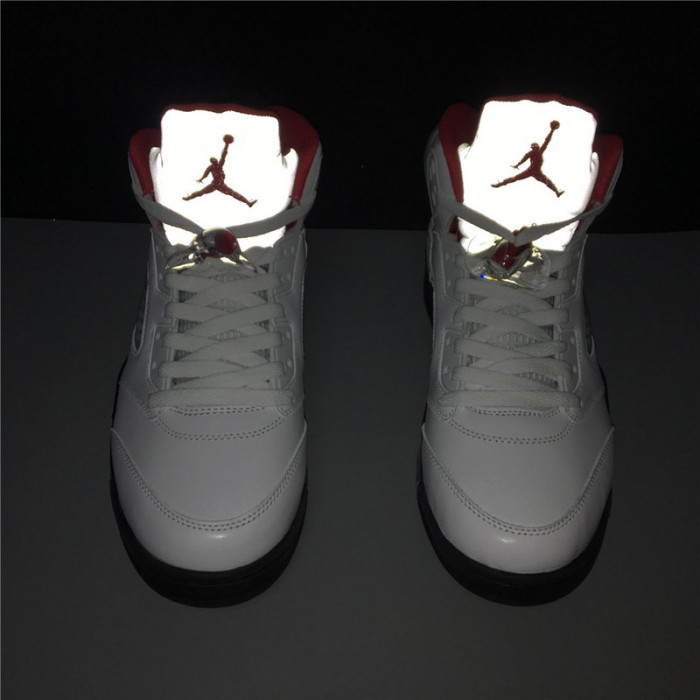 Air Jordan 5 Retro Fire Red Silver Tongue (2020) DA1911-102