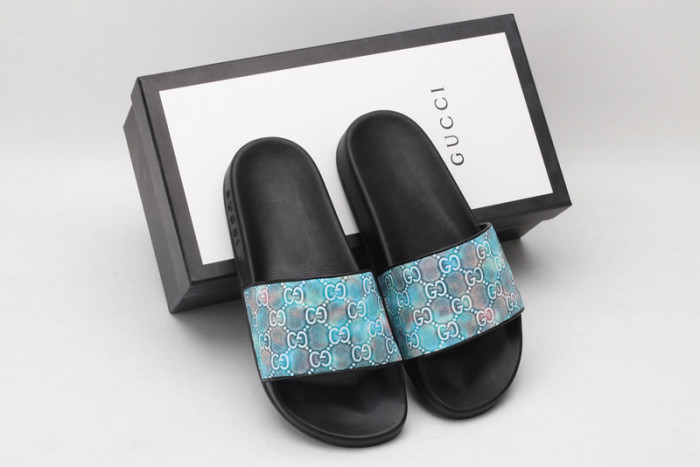 Gu66 SLIPPERS