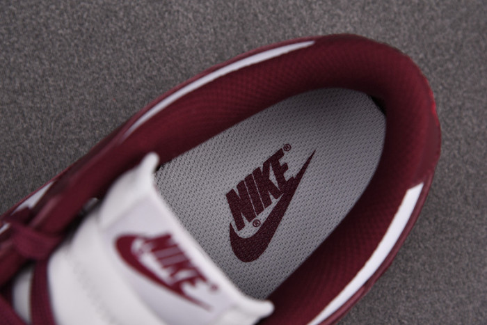 Nike Dunk Low Bordeaux (W) DD1503-108