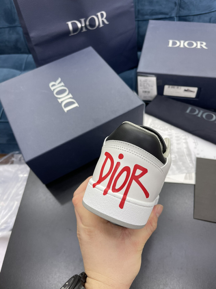 D10R B27 Sneaker