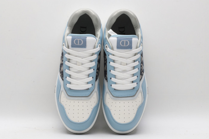 D10R B27 Sneaker