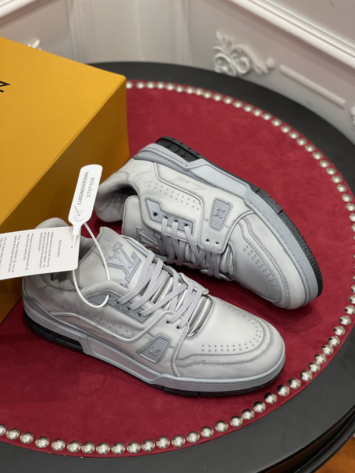 D00G7 Lou1su1tt SNEAKER LOW