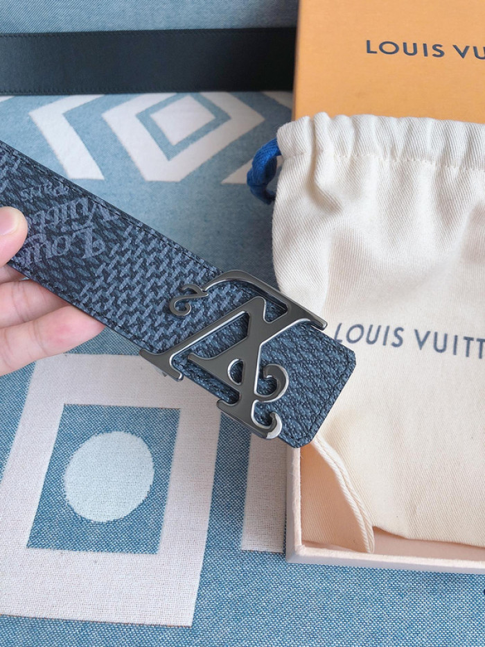 Lou1su1tt BELT