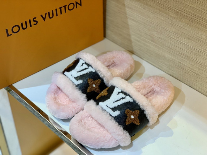 Lou1su1tt slides