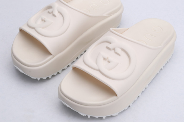 Gu66 SLIPPERS