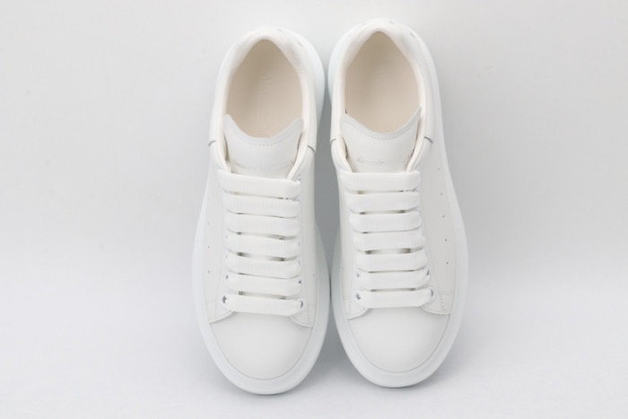 MQ Sneakers